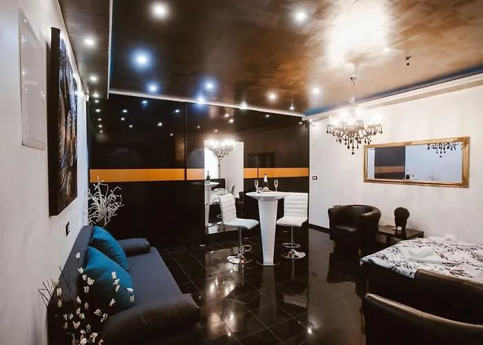 Time Room Apartment